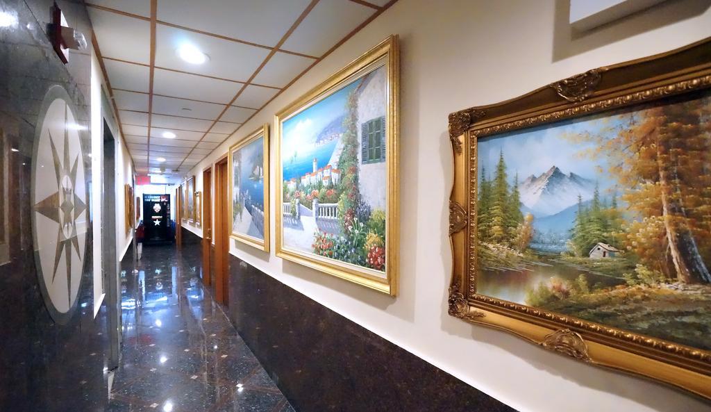 Paris Suites Hotel New York Bagian luar foto