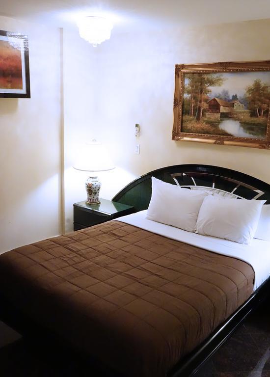 Paris Suites Hotel New York Bagian luar foto